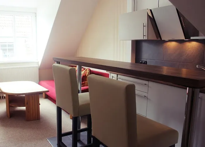 Konukevi Altstadtpension 3*